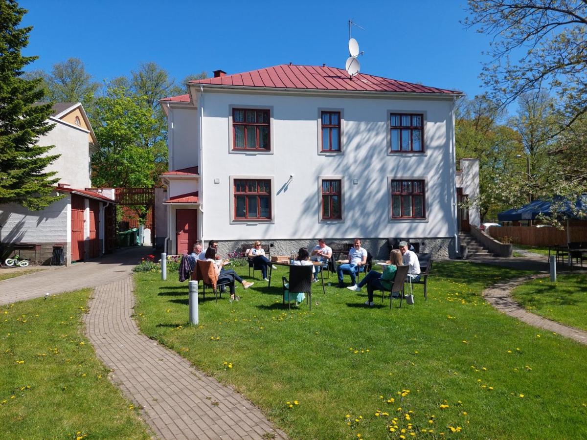 Villa Meri Apartments Parnawa Zewnętrze zdjęcie