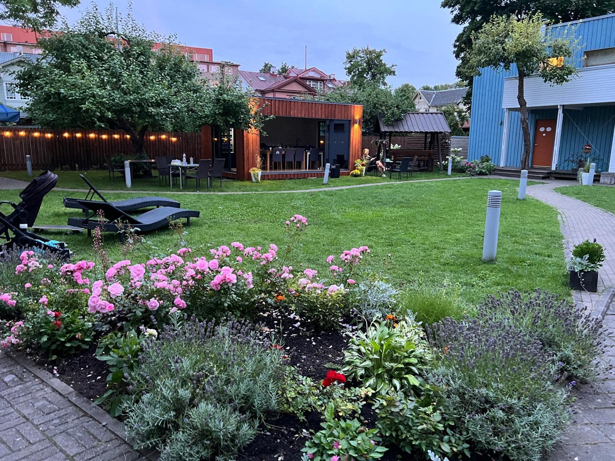 Villa Meri Apartments Parnawa Zewnętrze zdjęcie