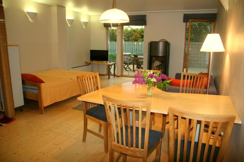 Villa Meri Apartments Parnawa Zewnętrze zdjęcie