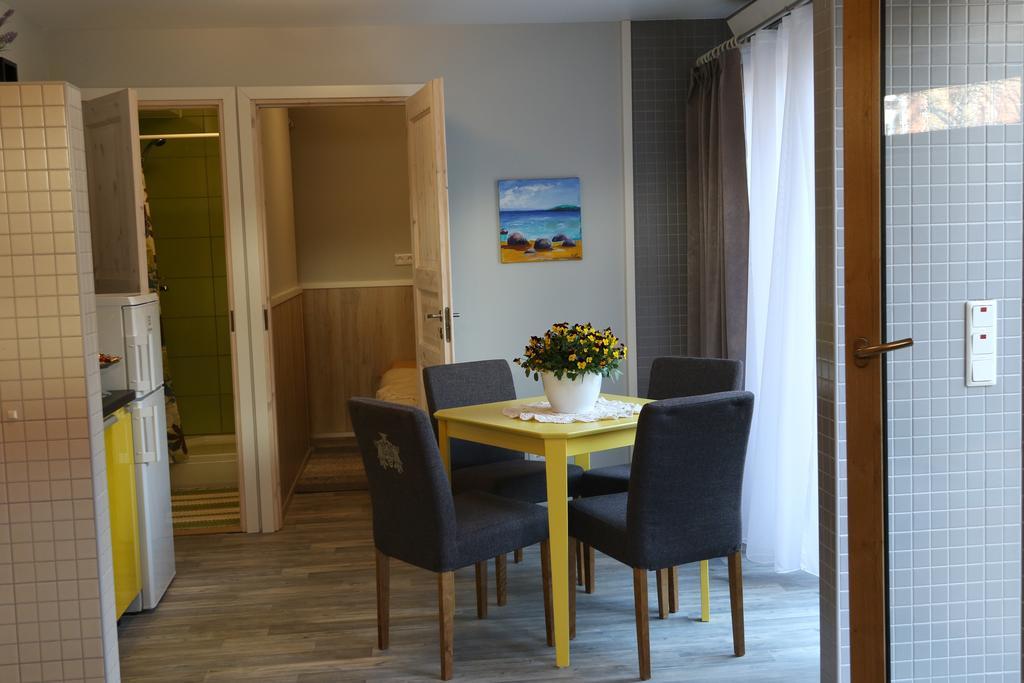 Villa Meri Apartments Parnawa Zewnętrze zdjęcie